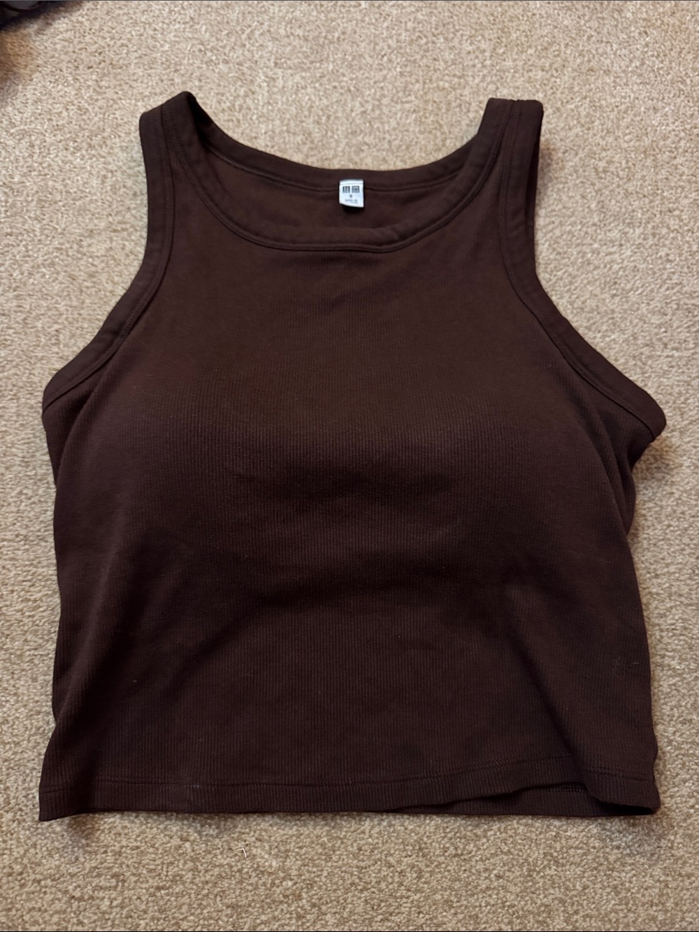 Uniqlo Ribbed Crop Tank Top Dark Brown size M
